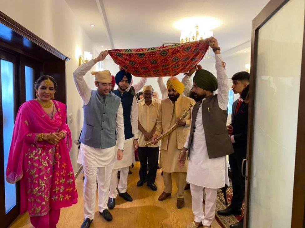 Punjab Chief Minister Bhagwant Mann is marrying 32-year-old Dr Gurpreet Kaur